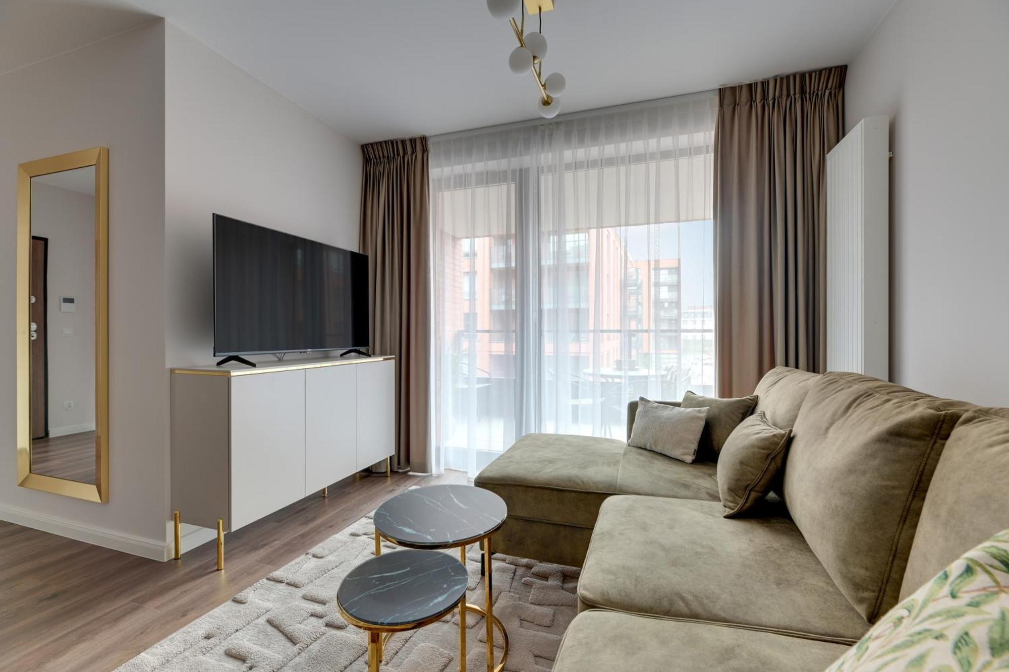 Scala 60F City Center Premium Apartments With Parking By Lion Apartments Гданск Екстериор снимка
