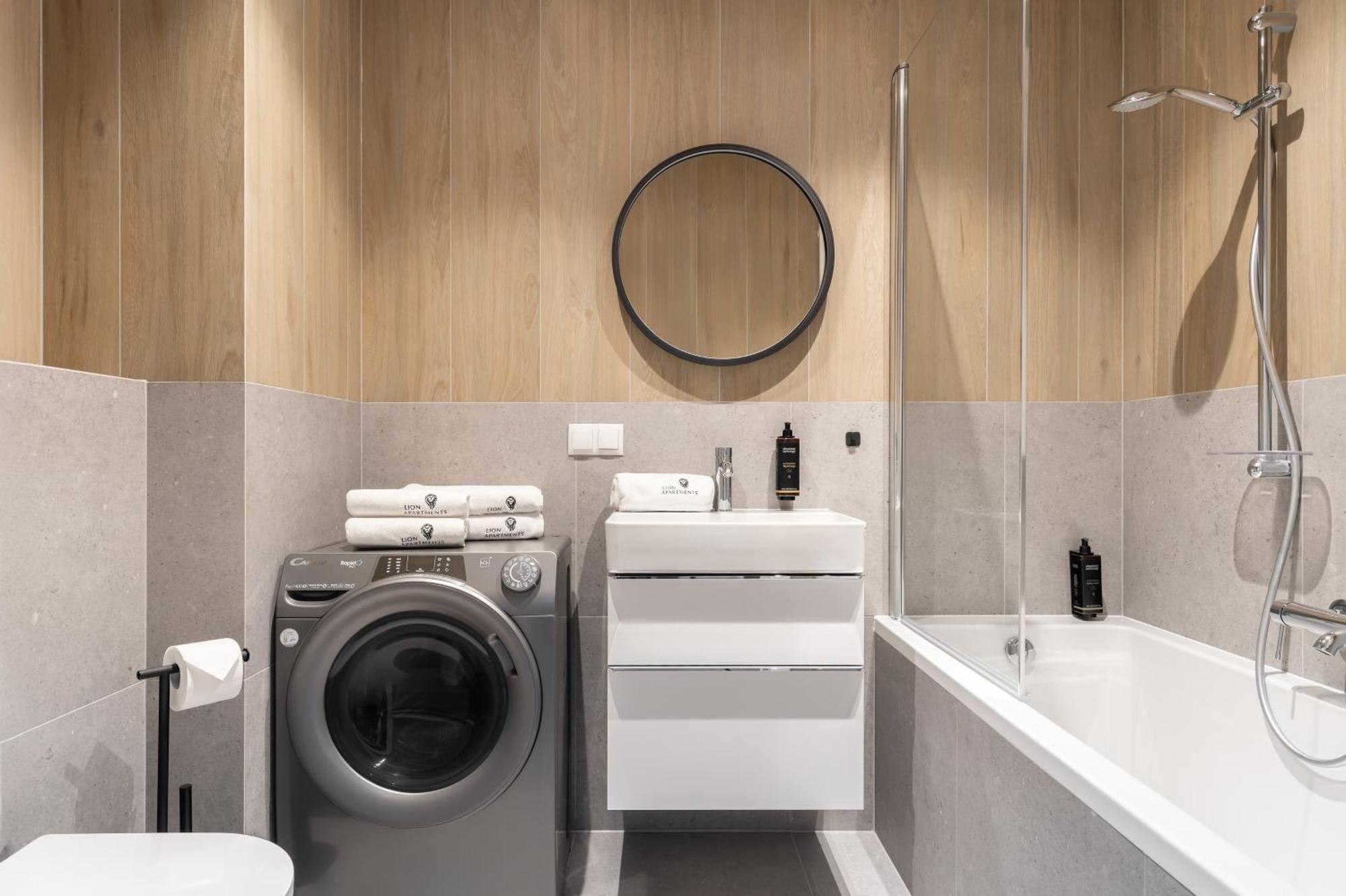 Scala 60F City Center Premium Apartments With Parking By Lion Apartments Гданск Екстериор снимка