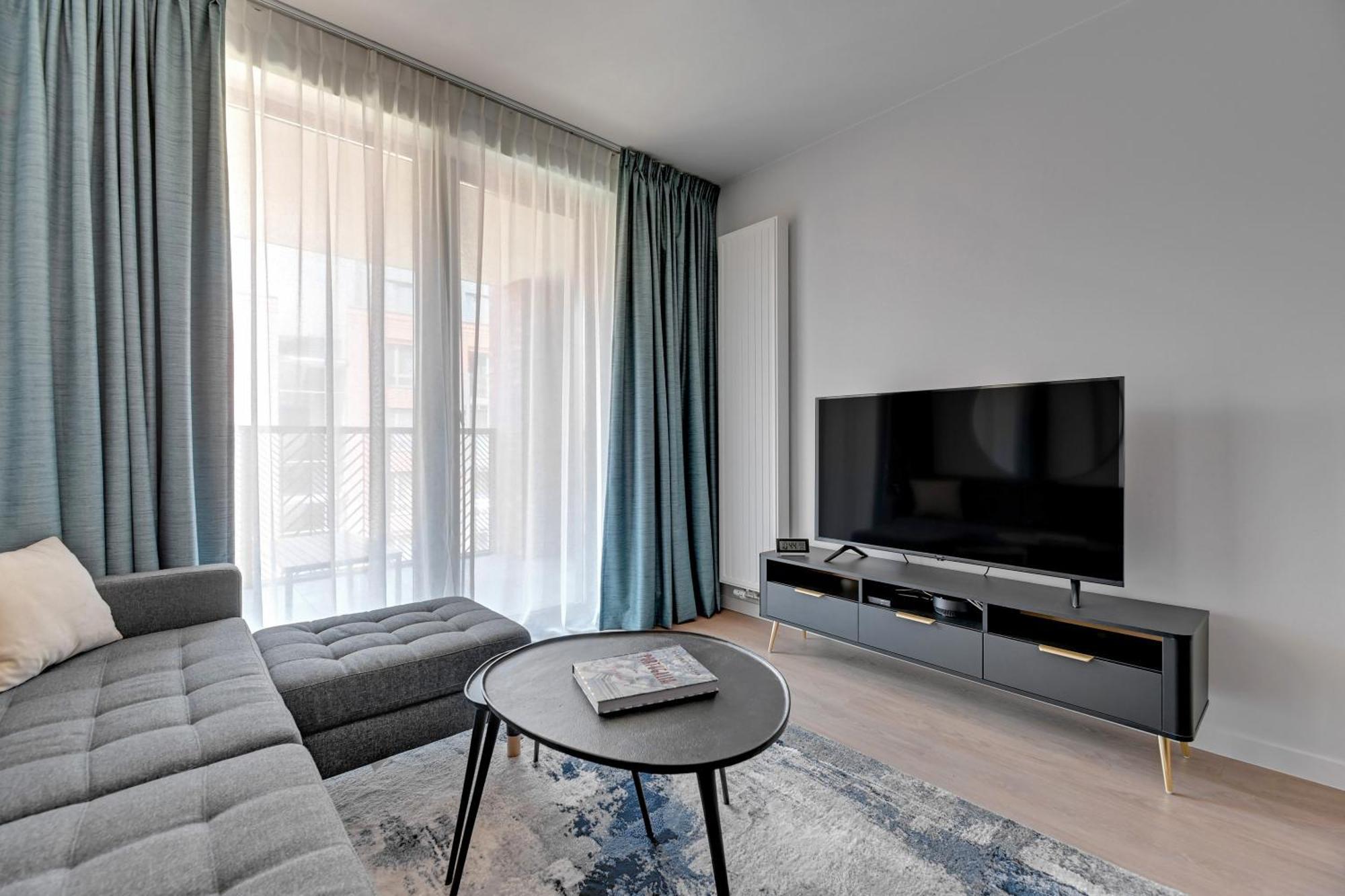 Scala 60F City Center Premium Apartments With Parking By Lion Apartments Гданск Екстериор снимка