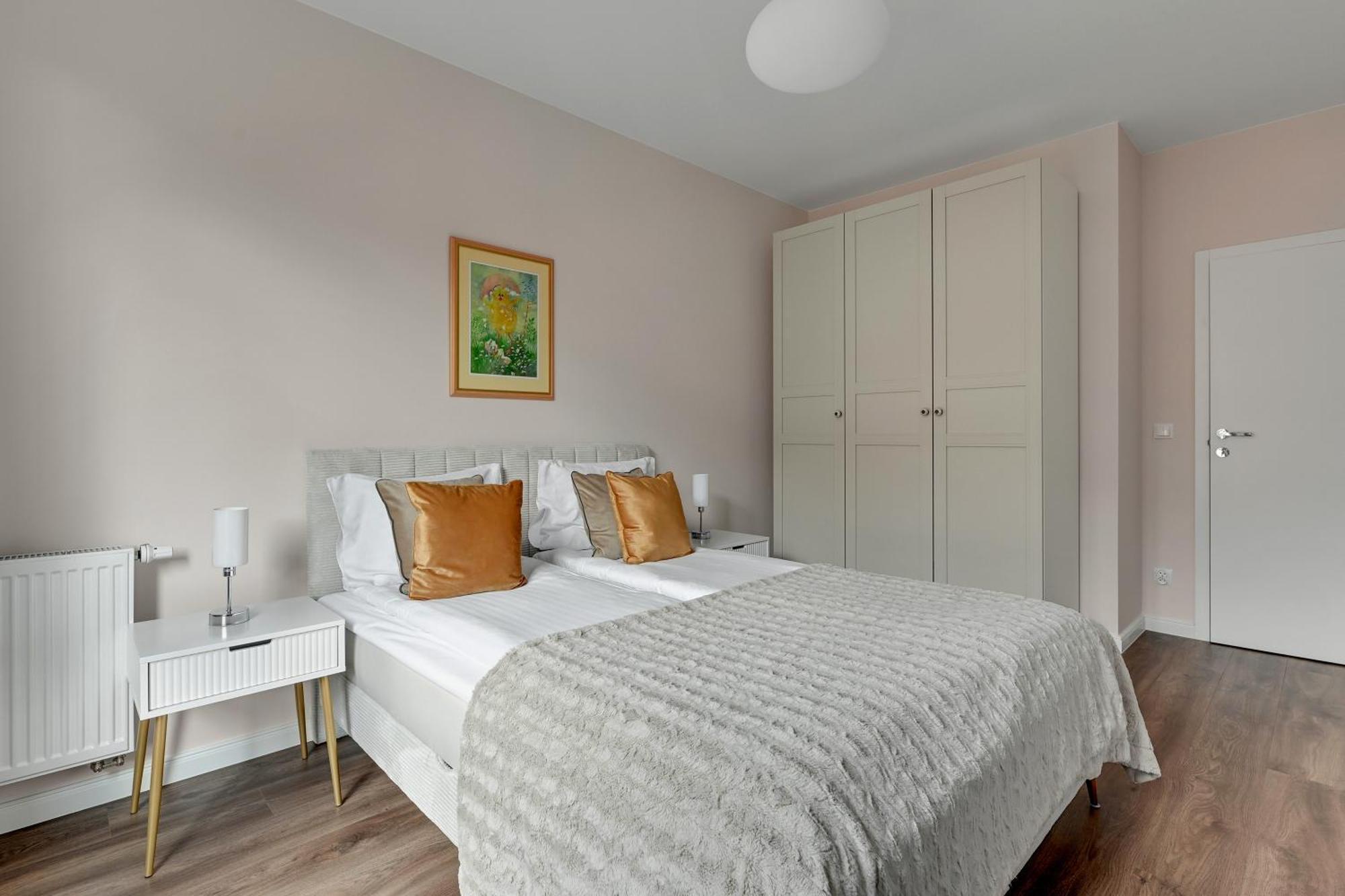 Scala 60F City Center Premium Apartments With Parking By Lion Apartments Гданск Екстериор снимка